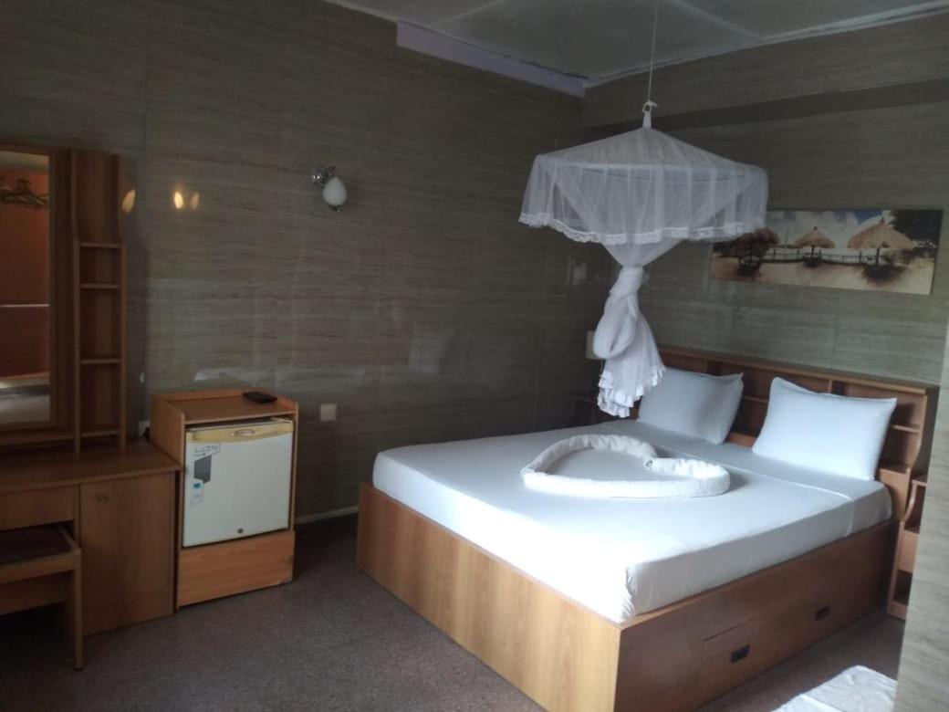 Hotel Milano Tourist Rest Anuradhapura Zewnętrze zdjęcie
