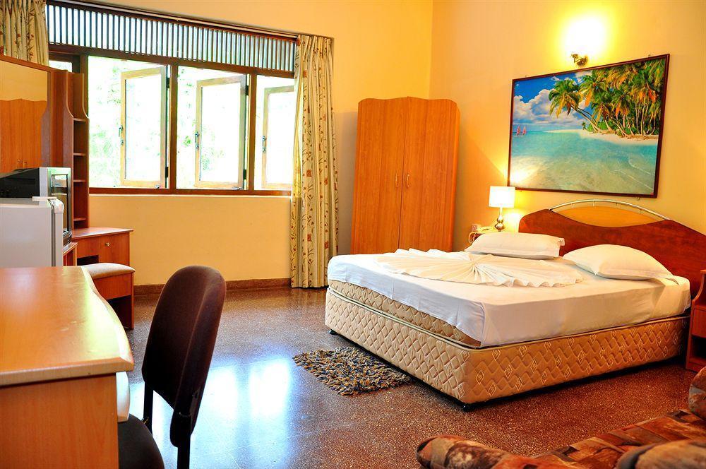 Hotel Milano Tourist Rest Anuradhapura Zewnętrze zdjęcie
