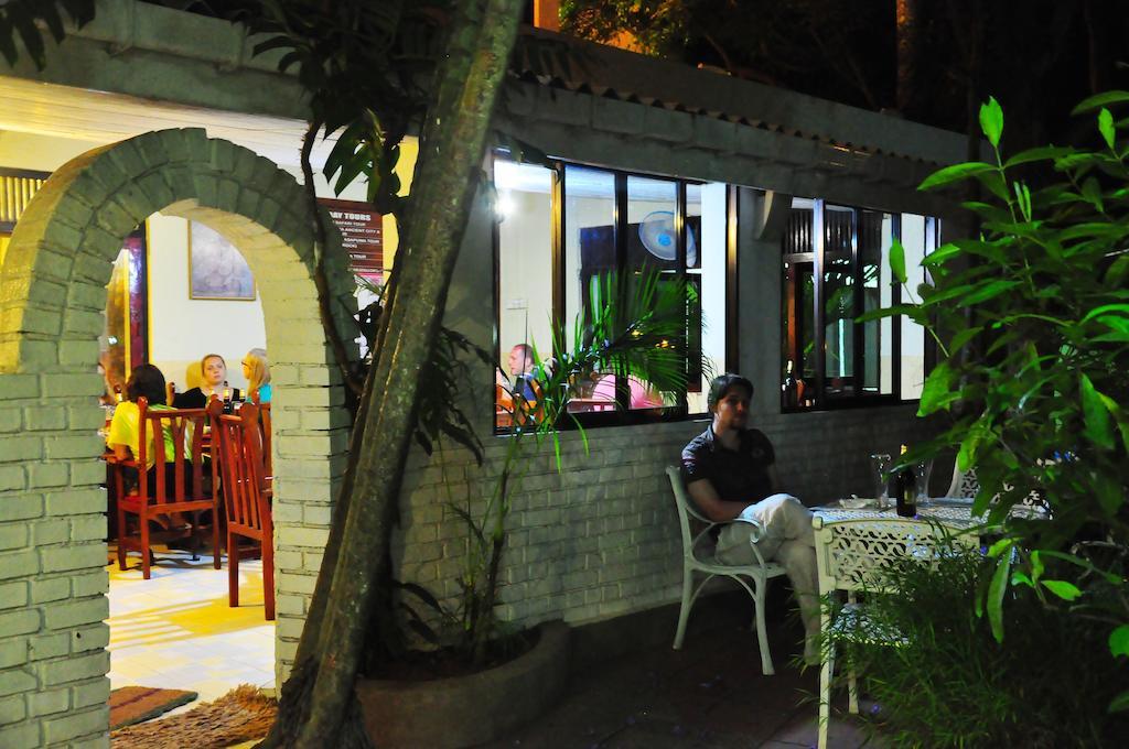 Hotel Milano Tourist Rest Anuradhapura Zewnętrze zdjęcie