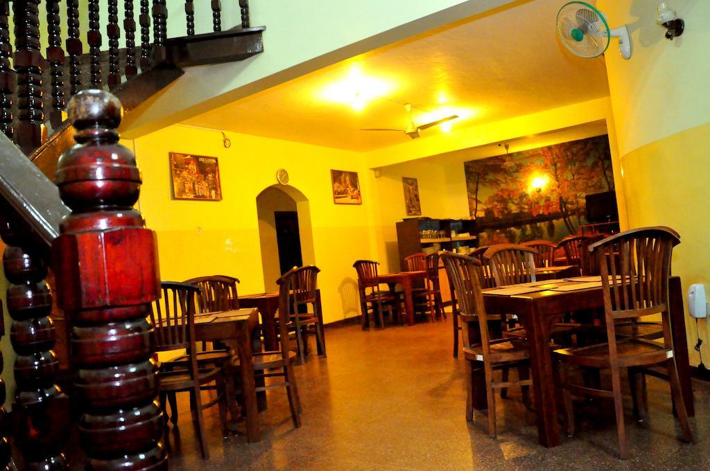 Hotel Milano Tourist Rest Anuradhapura Zewnętrze zdjęcie