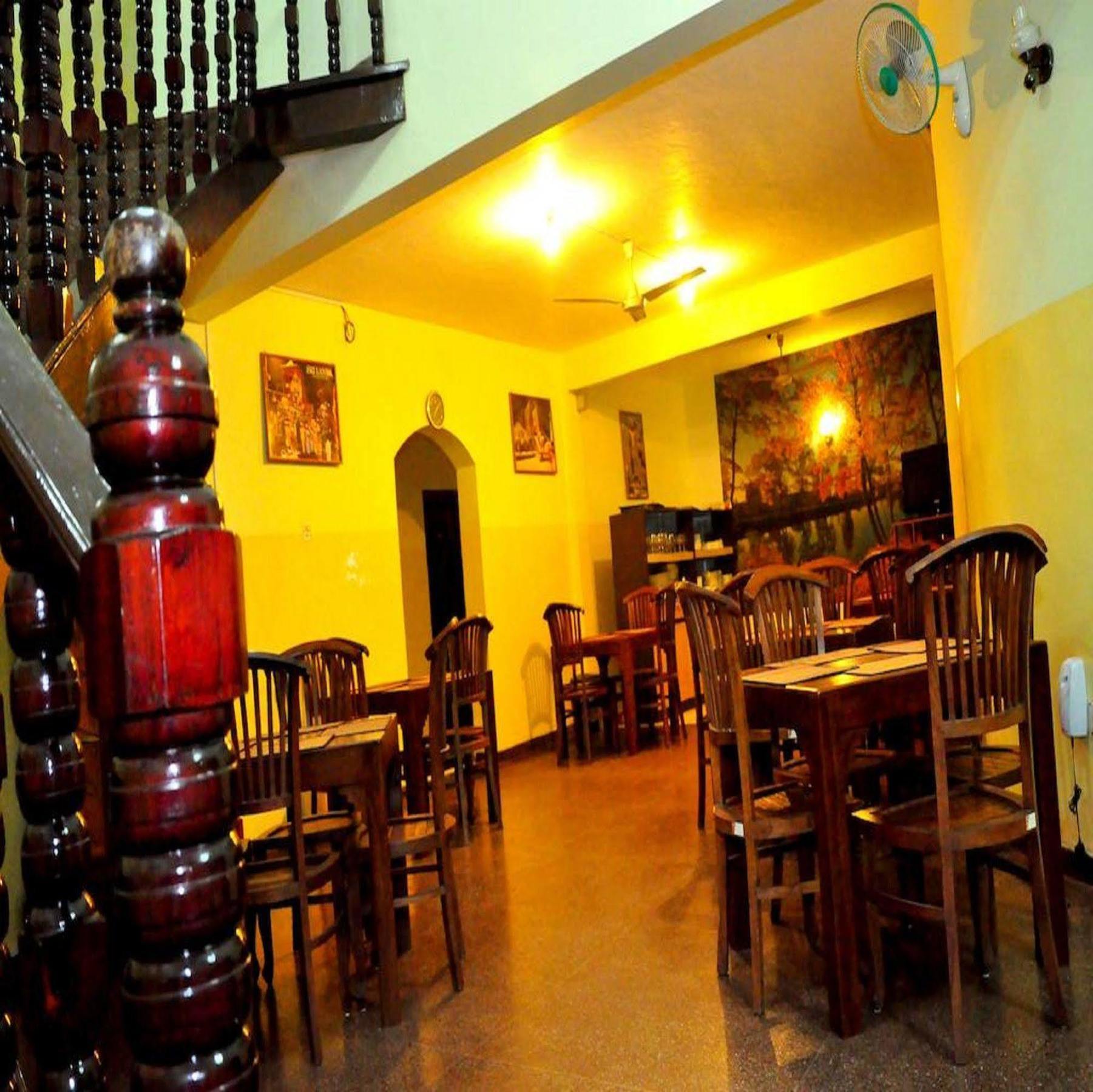 Hotel Milano Tourist Rest Anuradhapura Zewnętrze zdjęcie